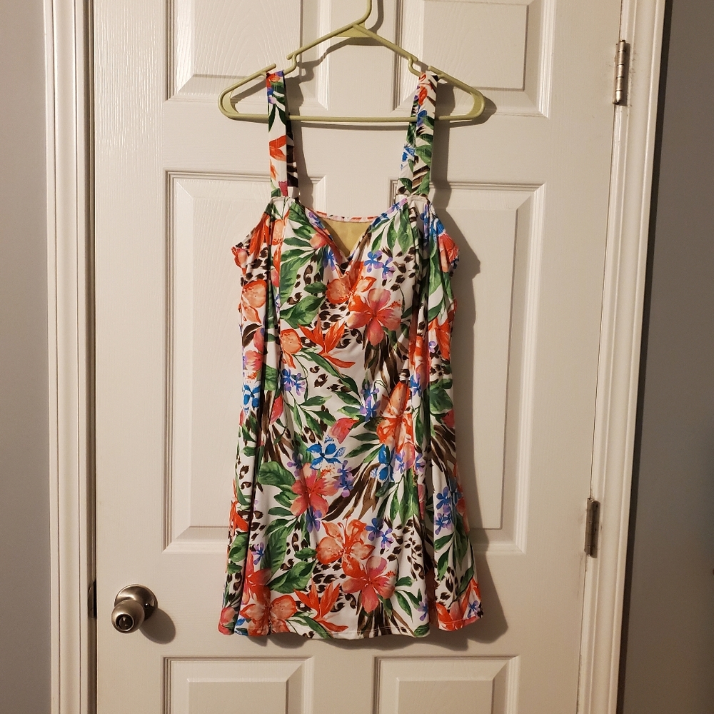 NWOT swim dress size 20 vacation floral